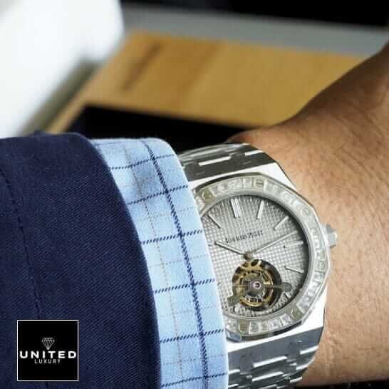 ap-extra-thin-tourbillon-extra-hand ap-extra-thin-tourbillon-extra-hand