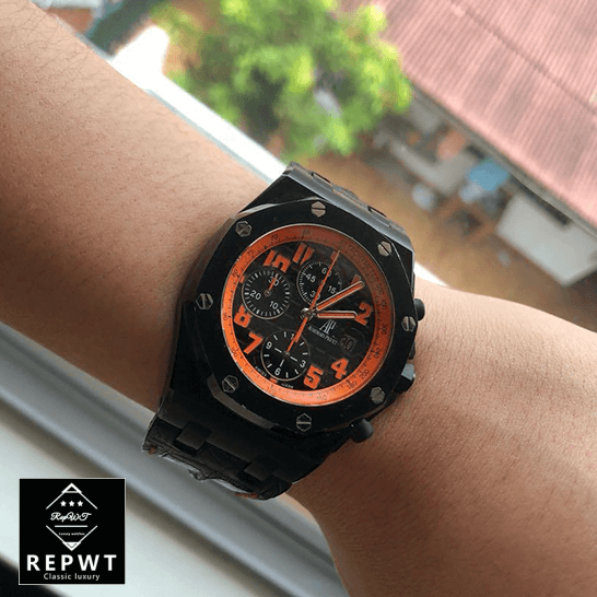audemars-piguet-royal-oak-offshore-26200SN.OO_.D101CR.01-replica-hand-1 audemars-piguet-royal-oak-offshore-26200SN.OO_.D101CR.01-replica-hand-1
