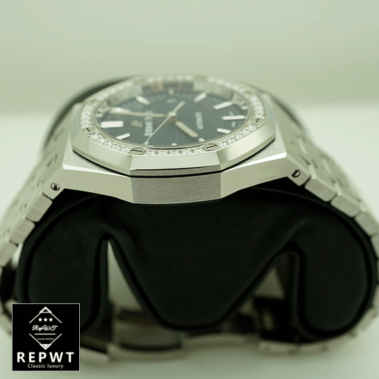 audemars_piguet_royal_oak_selfwinding_blue_15451ST_ZZ_1256ST_left-2 audemars_piguet_royal_oak_selfwinding_blue_15451ST_ZZ_1256ST_left-2