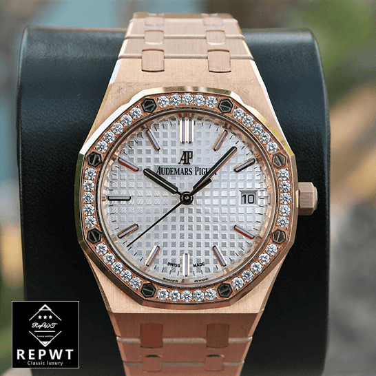 audemars_piguet_royal_oak_selfwinding_yellow_gold_67651BA.ZZ_.1261BA.01_replica_box_unitedluxurynet-1-1 audemars_piguet_royal_oak_selfwinding_yellow_gold_67651BA.ZZ_.1261BA.01_replica_box_unitedluxurynet-1-1