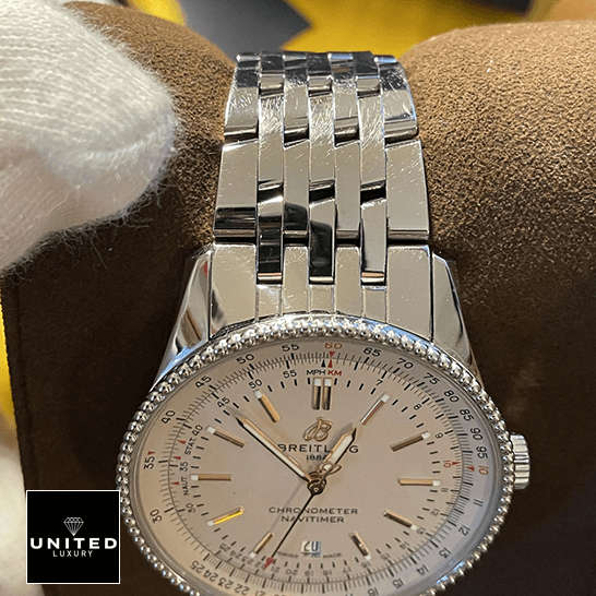 breitling-navitimer-A17326211G1A1-replica-white breitling-navitimer-A17326211G1A1-replica-white