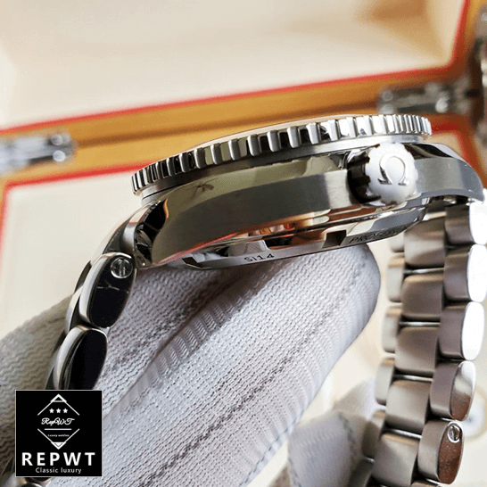 omega-seamaster-planet-ocean-232.30.42.21.01.002-replica-stainless-1 omega-seamaster-planet-ocean-232.30.42.21.01.002-replica-stainless-1