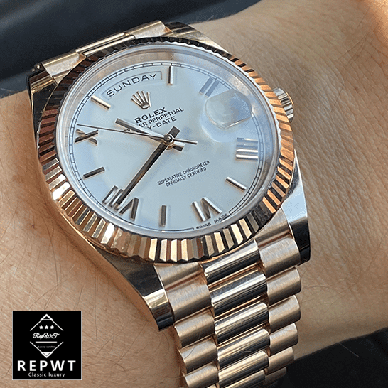rolex-day-date-118235f-0024-replica-hand-1 rolex-day-date-118235f-0024-replica-hand-1