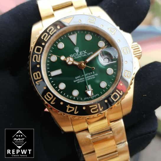 rolex-gmt-green-dial-replica1-1 rolex-gmt-green-dial-replica1-1