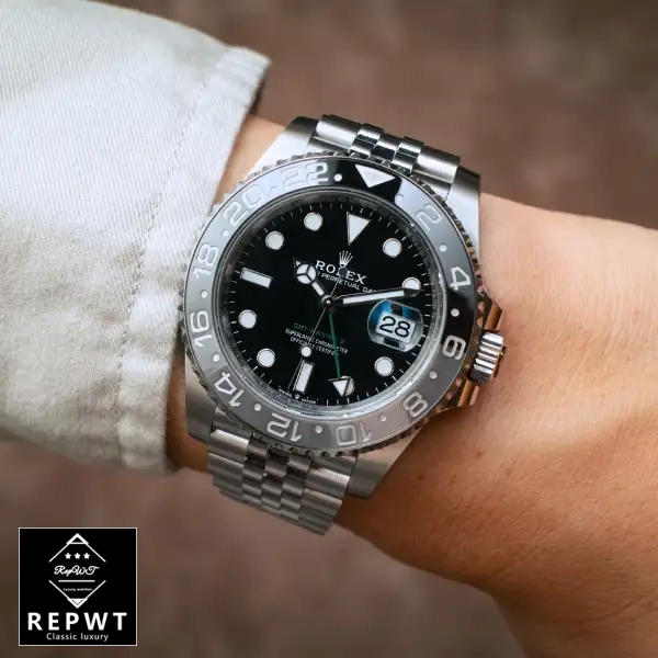 rolex-gmt-master-ii-bruce-wayne-replica-1 rolex-gmt-master-ii-bruce-wayne-replica-1