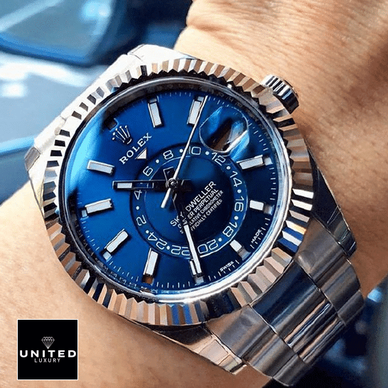 rolex-sky-dweller-326934-0003-replica-wrist rolex-sky-dweller-326934-0003-replica-wrist