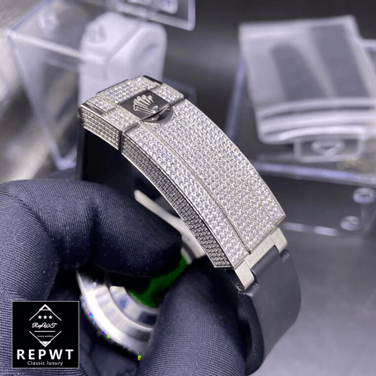 rolex-submariner-116336-replica-clasp-1-2 rolex-submariner-116336-replica-clasp-1-2