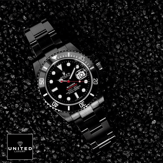 rolex_blaken_submariner_date_singel_red_black_dial_frontt rolex_blaken_submariner_date_singel_red_black_dial_frontt