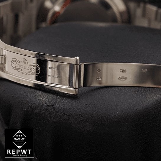 rolex_day_date_II_218239_V6_stainless_steel_sundust_dial_replica_clips-1 rolex_day_date_II_218239_V6_stainless_steel_sundust_dial_replica_clips-1