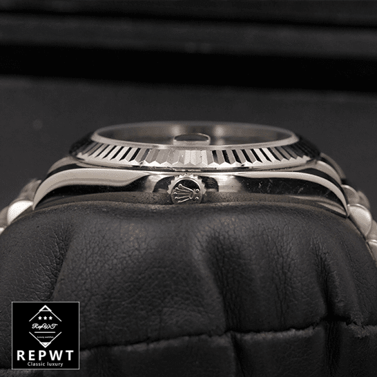 rolex_day_date_II_218239_V6_stainless_steel_sundust_dial_replica_right-1 rolex_day_date_II_218239_V6_stainless_steel_sundust_dial_replica_right-1