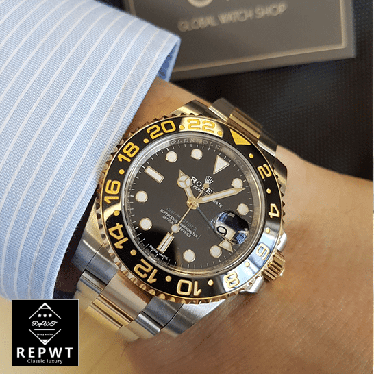 rolex_gmt-master_II_116713_two_tone-_black_dial_oyster-man-1 rolex_gmt-master_II_116713_two_tone-_black_dial_oyster-man-1