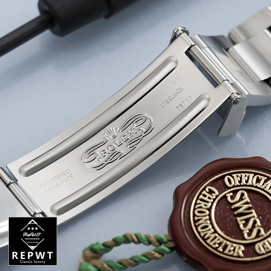 rolex_gmt-master_II_red_amp_black_bezel_black_dial_16710_oyster_man_dial-1 rolex_gmt-master_II_red_amp_black_bezel_black_dial_16710_oyster_man_dial-1