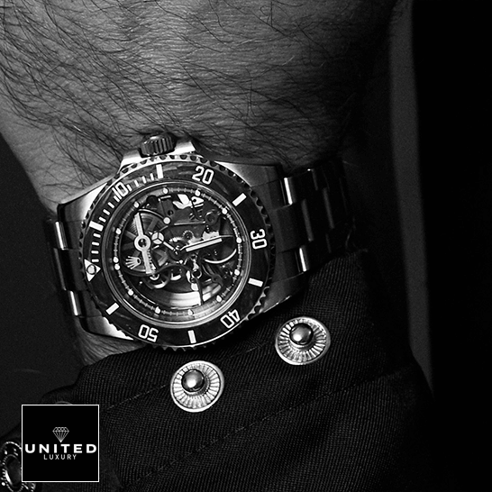 rolex_oyster_perpetual_skeleton_dial_steel_114200_hand rolex_oyster_perpetual_skeleton_dial_steel_114200_hand