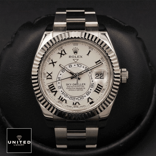 rolex_sky-dweller_326939_oyster-unitedluxury_man_perfect- rolex_sky-dweller_326939_oyster-unitedluxury_man_perfect-