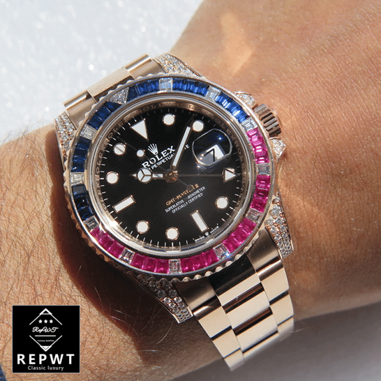 rolex_submariner_GMT_master_II_126755SARU_black_dial_oyster_hand_two-1